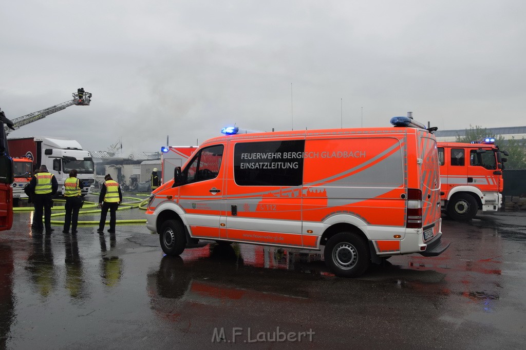 Feuer 4 Bergisch Gladbach Gronau Am Kuhlerbusch P068.JPG - Miklos Laubert